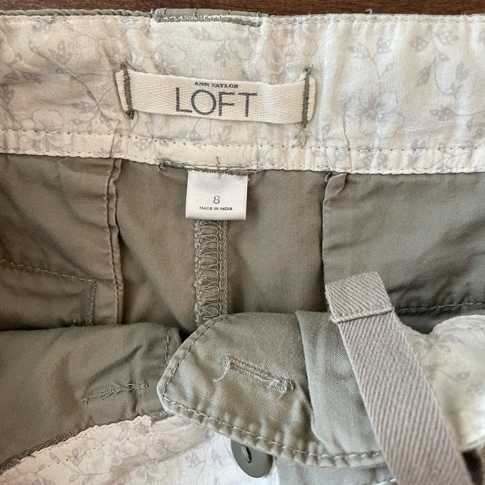 ✅EUC LOFT Drawstring Shorts - Picture 5 of 7